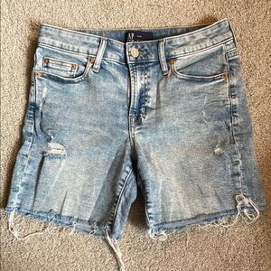 GAP Distressed 5” Denim Shorts